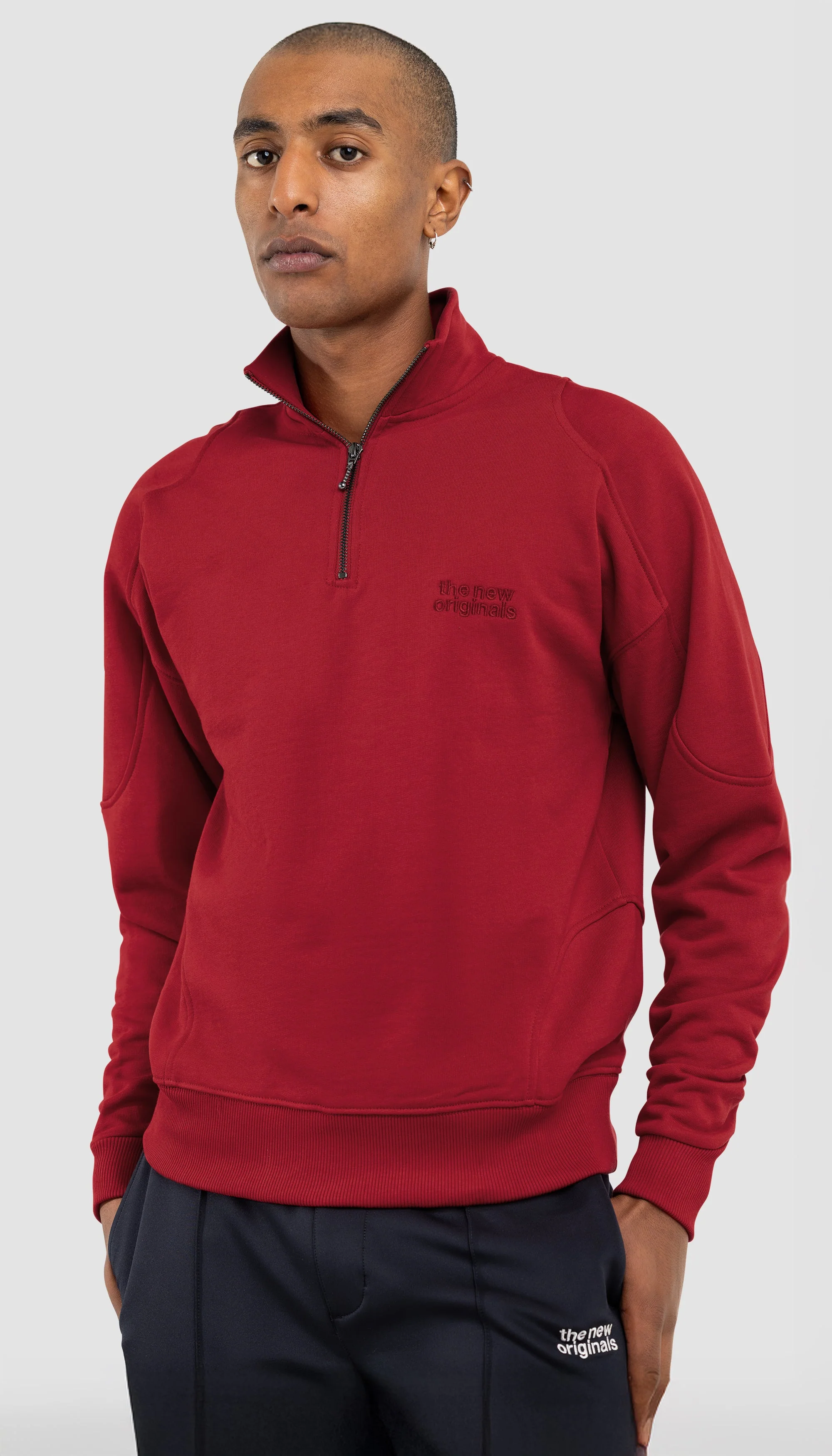 Emblem Half-Zip Sweater Red | red - Image 3